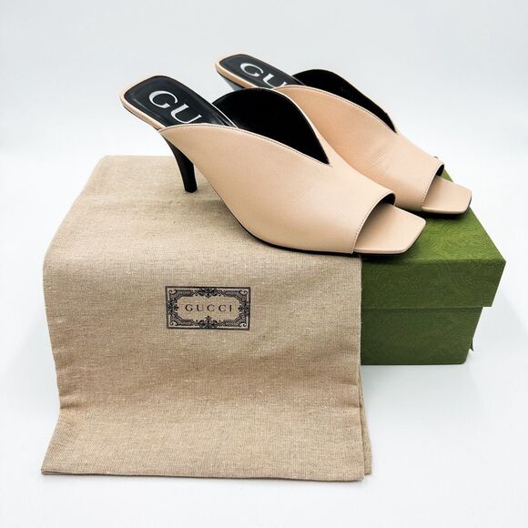 Gucci GG Neutral Leather Mules Heels Square Toe Sandals Size 38, 8 - Picture 1 of 15